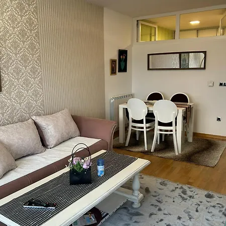 Bulevar Deluxe 1 Parking Free Apartment Sarajevo