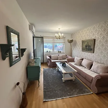 Bulevar Deluxe 1 Parking Free